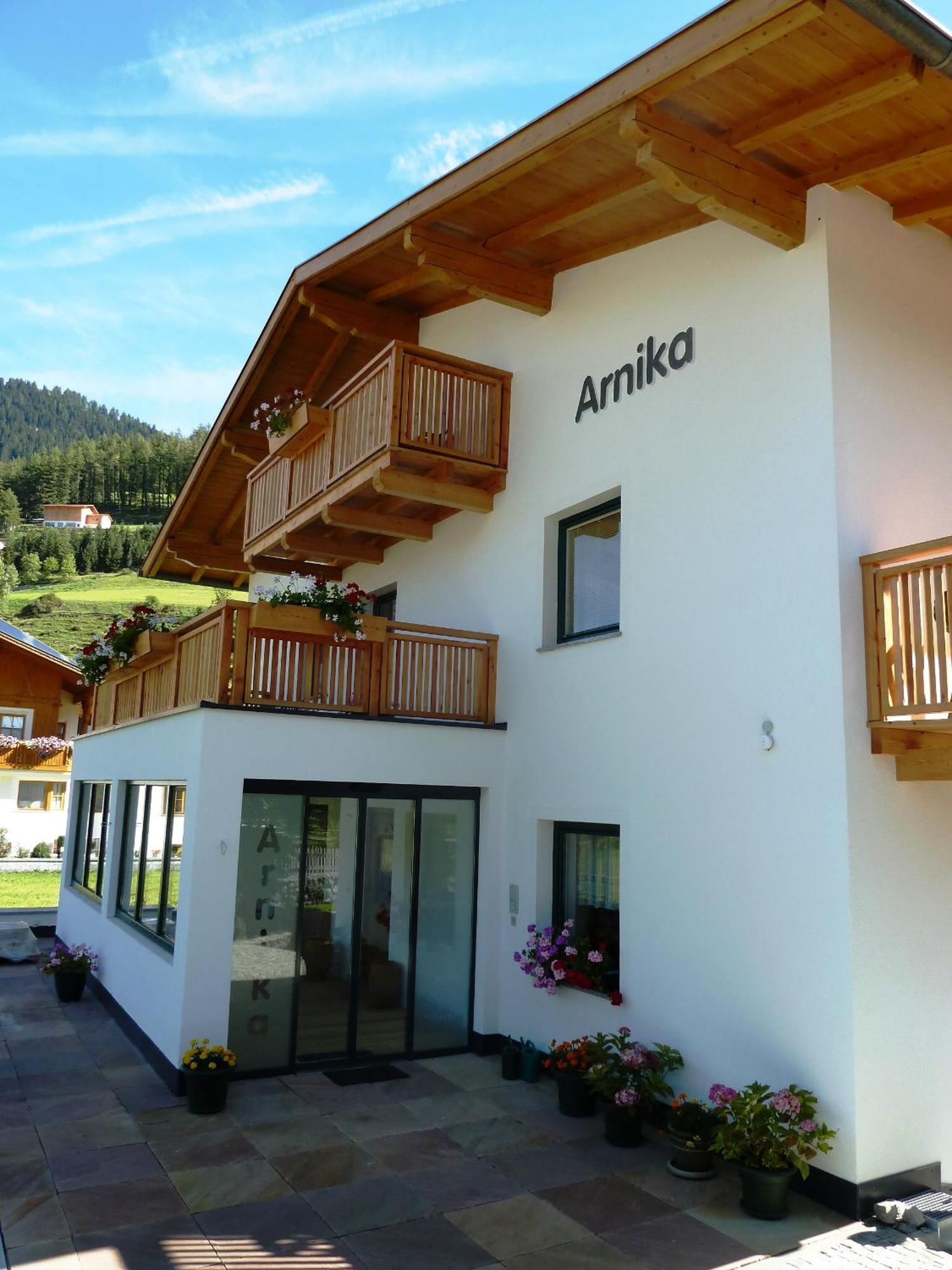 ホテル Haus Arnika ナウダース エクステリア 写真